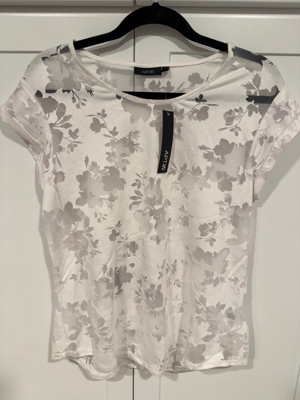 Apt. 9 White Sheer Floral Short-Sleeve Top